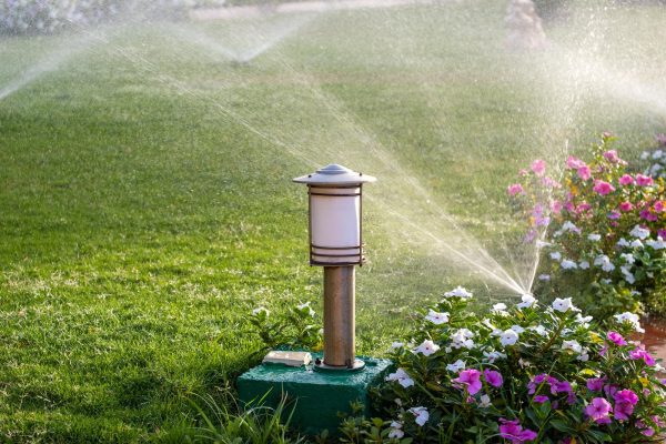 Lắp đặt hệ thống tưới cây thông minh - công nghệ tiên tiến từ nhiệt đới 7 Hệ thống tưới cây thông minh