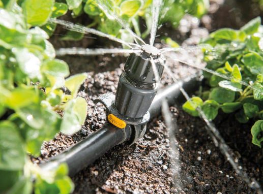 thiet bi tuoi cay thong minh 2